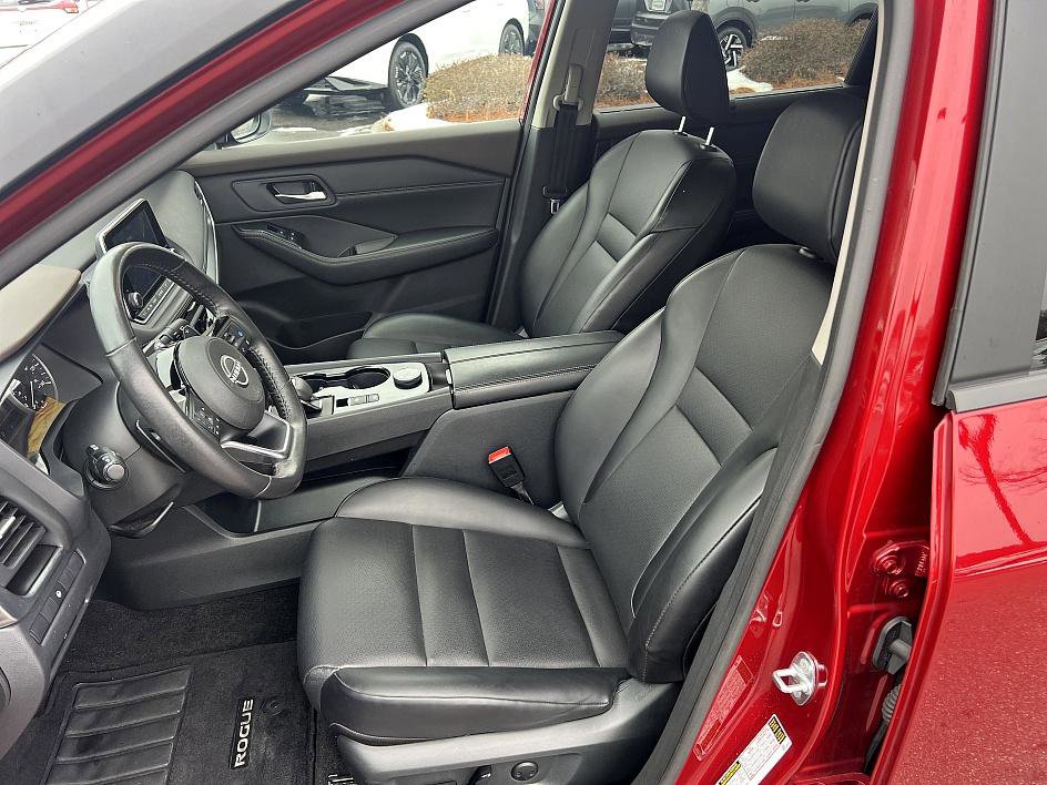 Certified 2023 Nissan Rogue SV w/ SV Premium B Package image 13