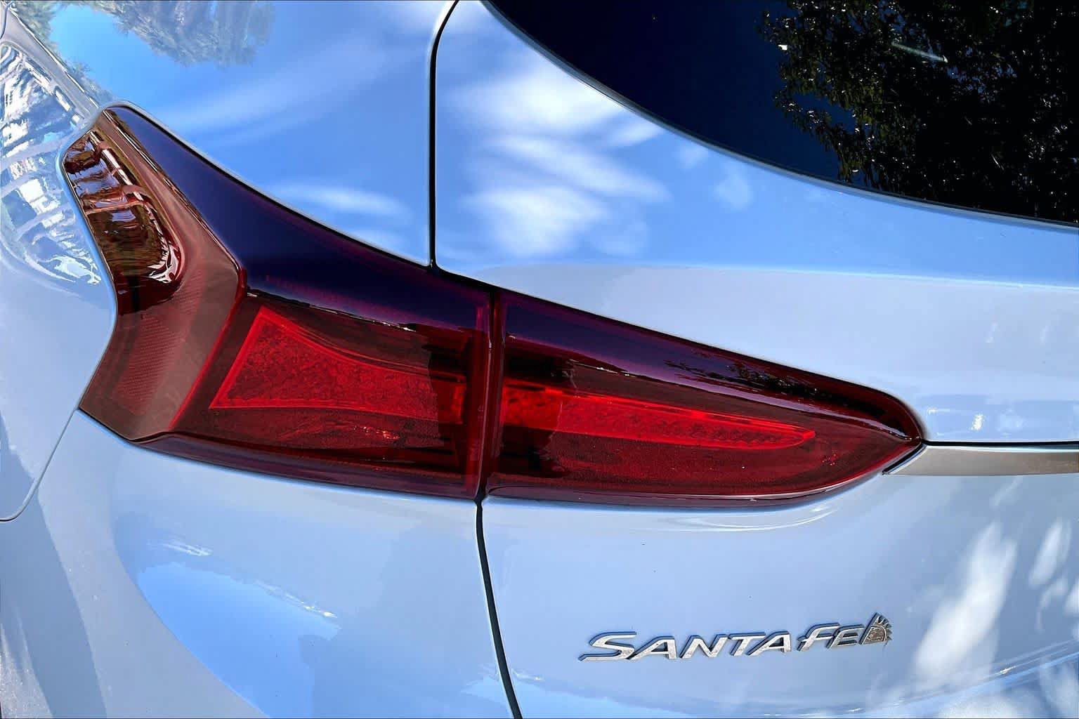 Used 2020 Hyundai Santa Fe SEL w/ Cargo Package FWD image 29