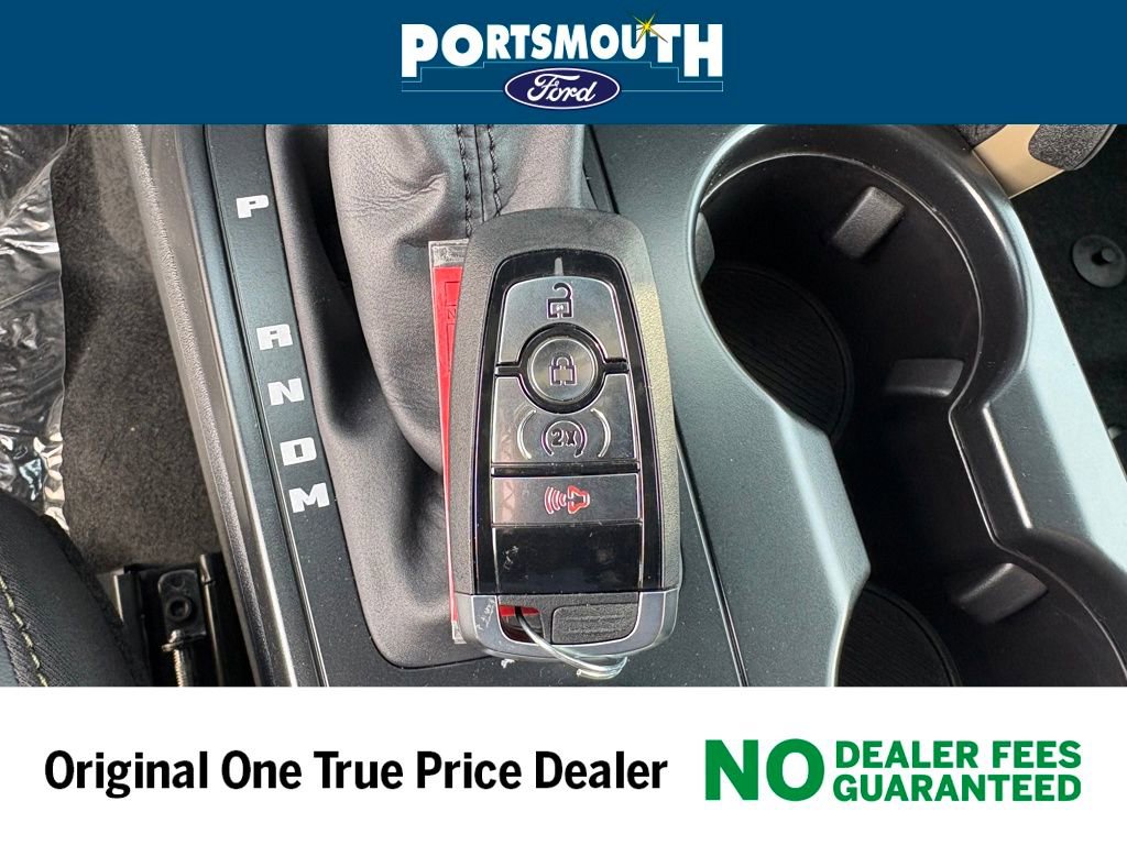 New 2025 Ford Bronco Badlands image 12