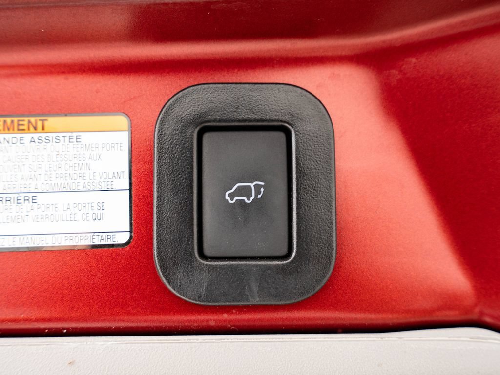 Used 2020 Toyota Sienna XLE FWD image 22