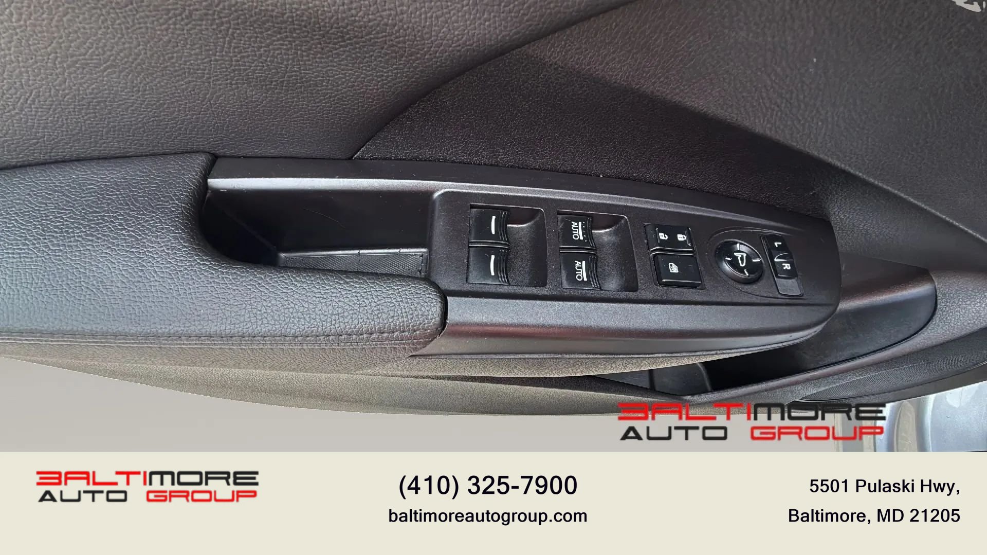 Used 2017 Acura RDX w/ Technology Package AWD/4WD image 30