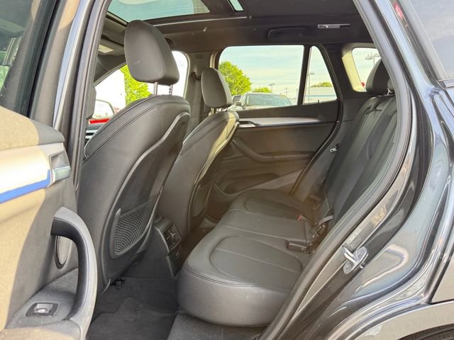 Used 2021 BMW X1 sDrive28i w/ M Sport Package FWD image 12