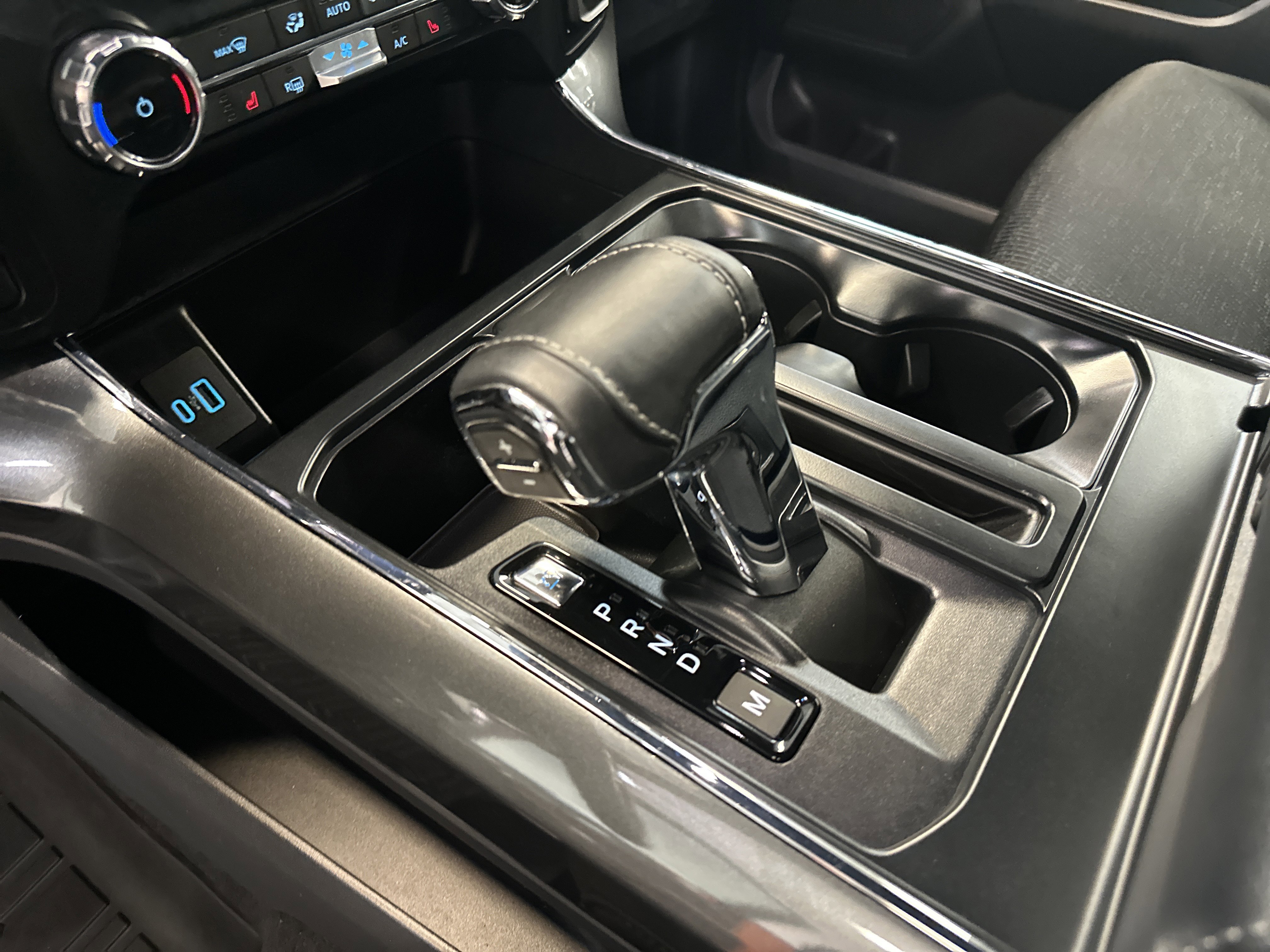 Used 2023 Ford F150 XLT w/ Equipment Group 302A High image 32