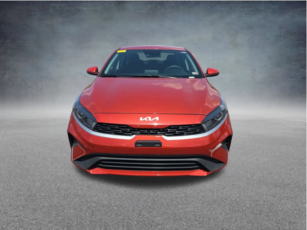 Used 2023 Kia Forte LXS w/ LXS Technology Package FWD image 16
