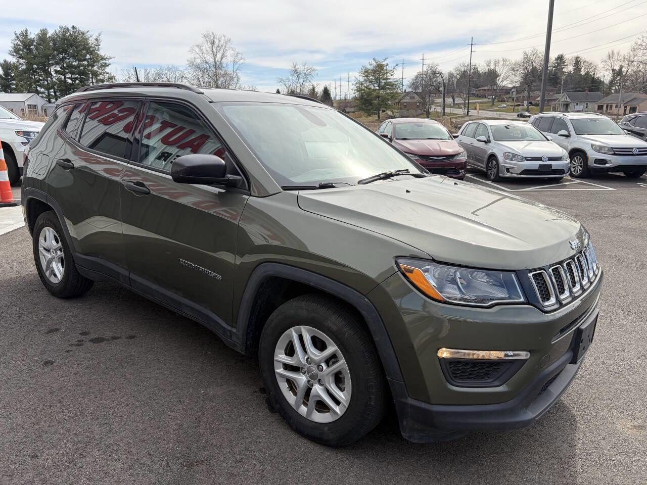 Used 2017 Jeep Compass Sport w/ Cold Weather Group image 4