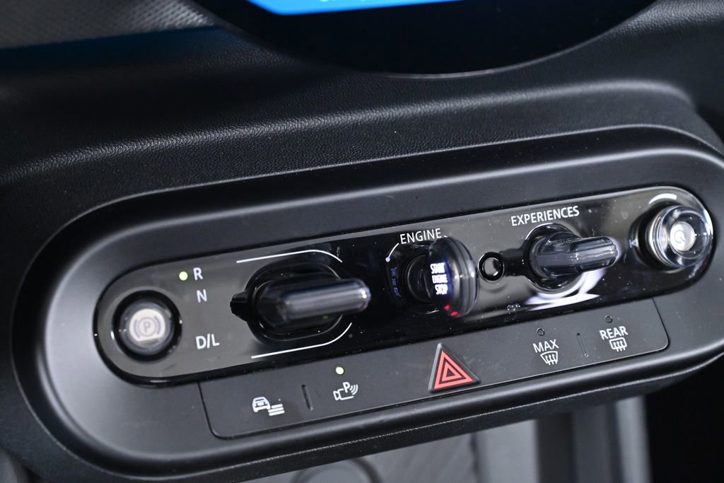 Certified 2025 MINI Cooper S image 21