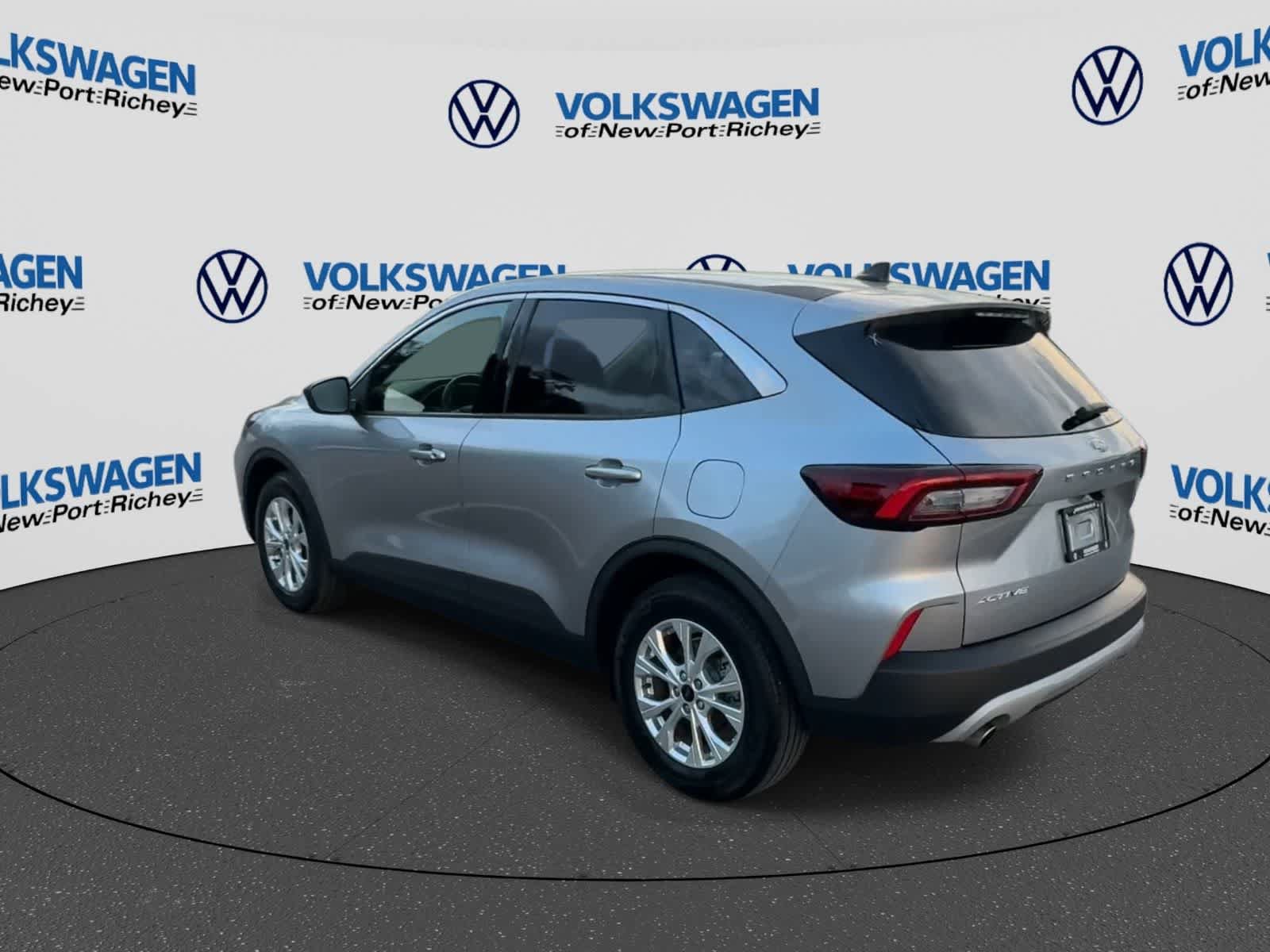 Used 2024 Ford Escape Active FWD image 6