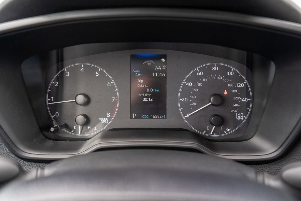 Used 2024 Toyota Corolla LE image 23