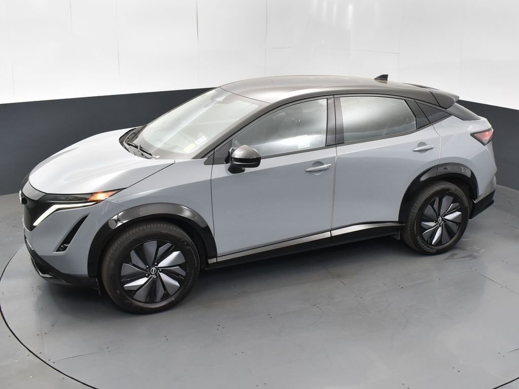 Used 2023 Nissan Ariya AWD image 47
