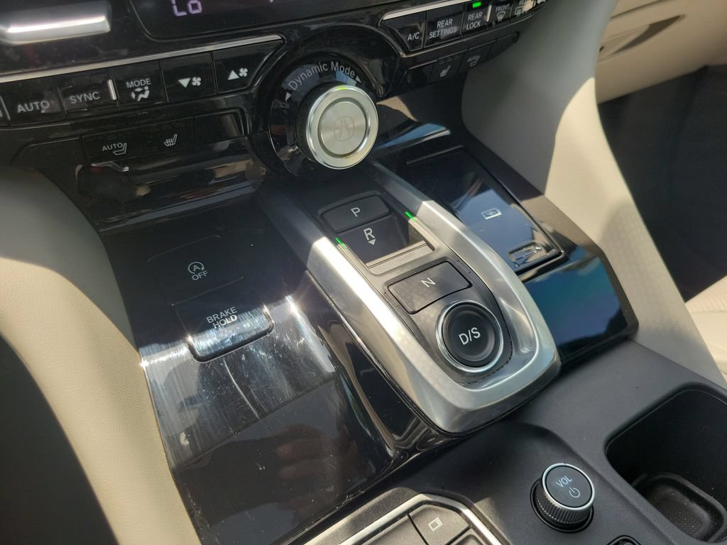 Used 2024 Acura MDX w/ Technology Package FWD image 29