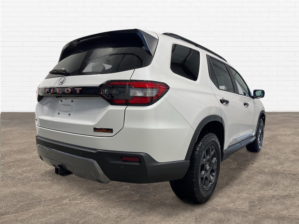 New 2026 Honda Pilot TrailSport image 6