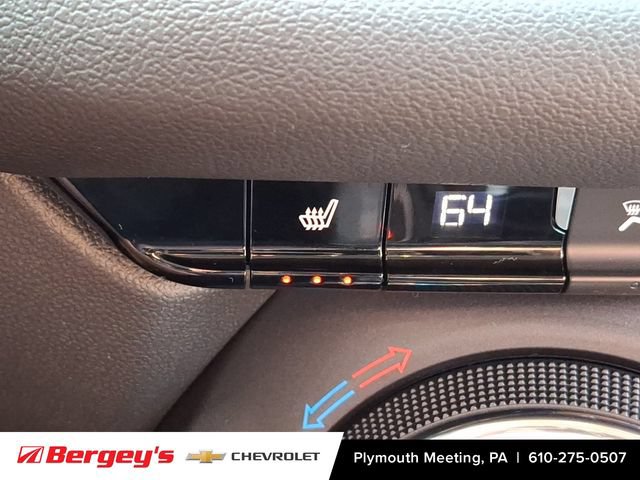 Used 2019 Chevrolet Blazer LT FWD image 25