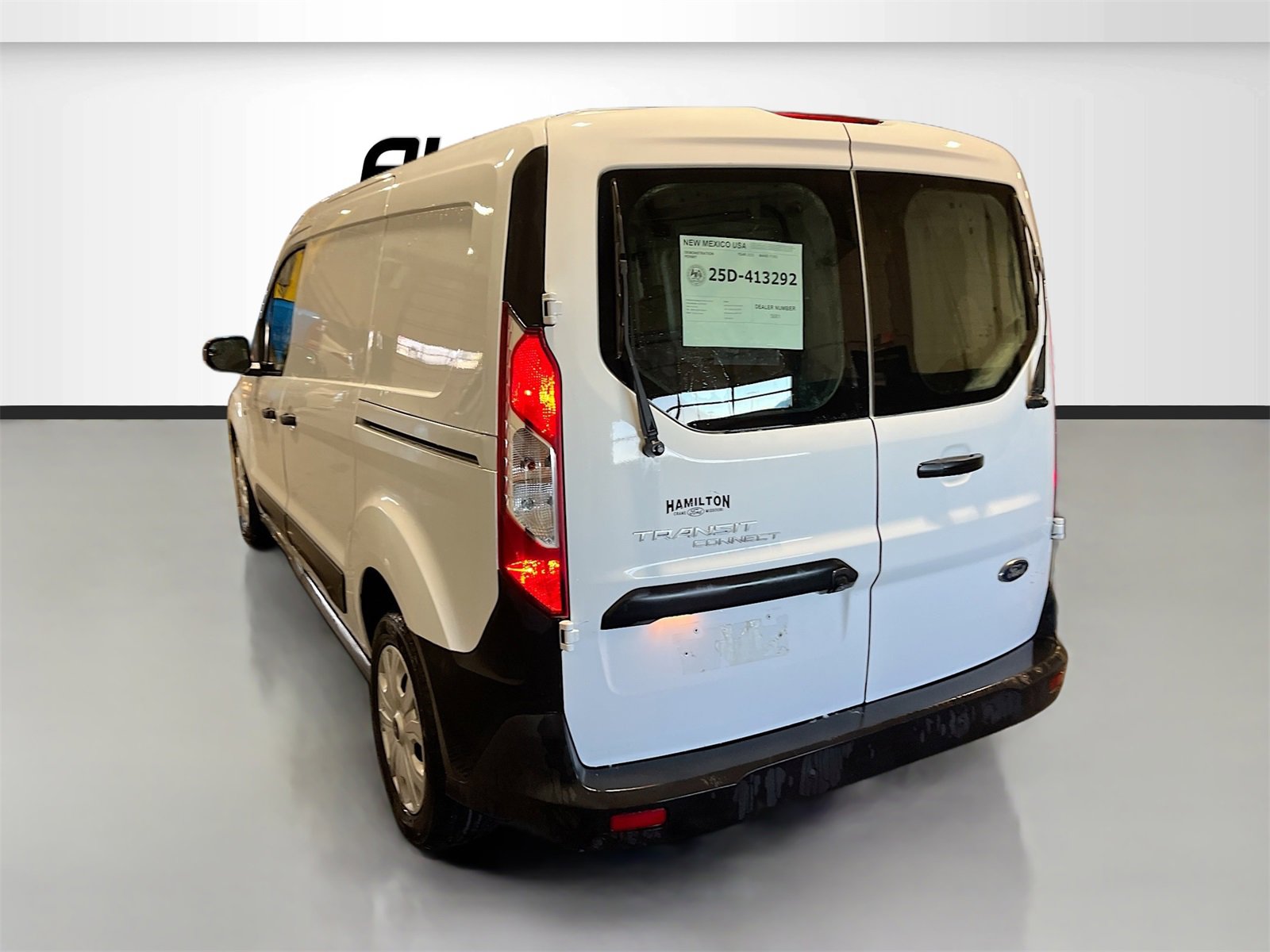 Used 2023 Ford Transit Connect XL image 5