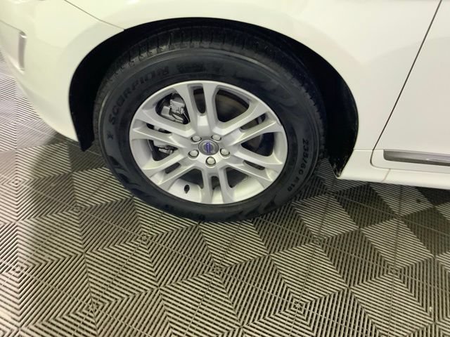 Used 2016 Volvo XC60 T5 Premier w/ Protection Package AWD/4WD image 38