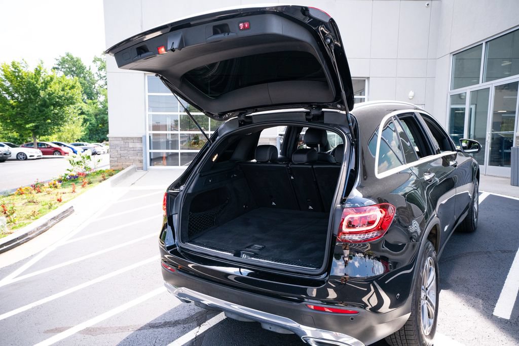 Used 2021 Mercedes-Benz GLC 300 4MATIC w/ Premium Package image 47