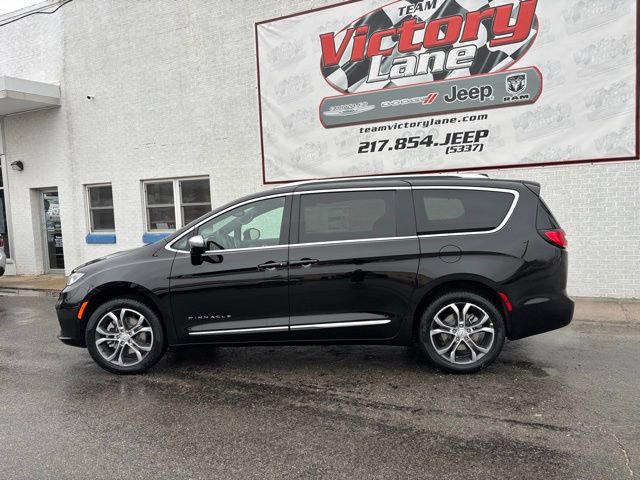New 2026 Chrysler Pacifica Pinnacle image 5