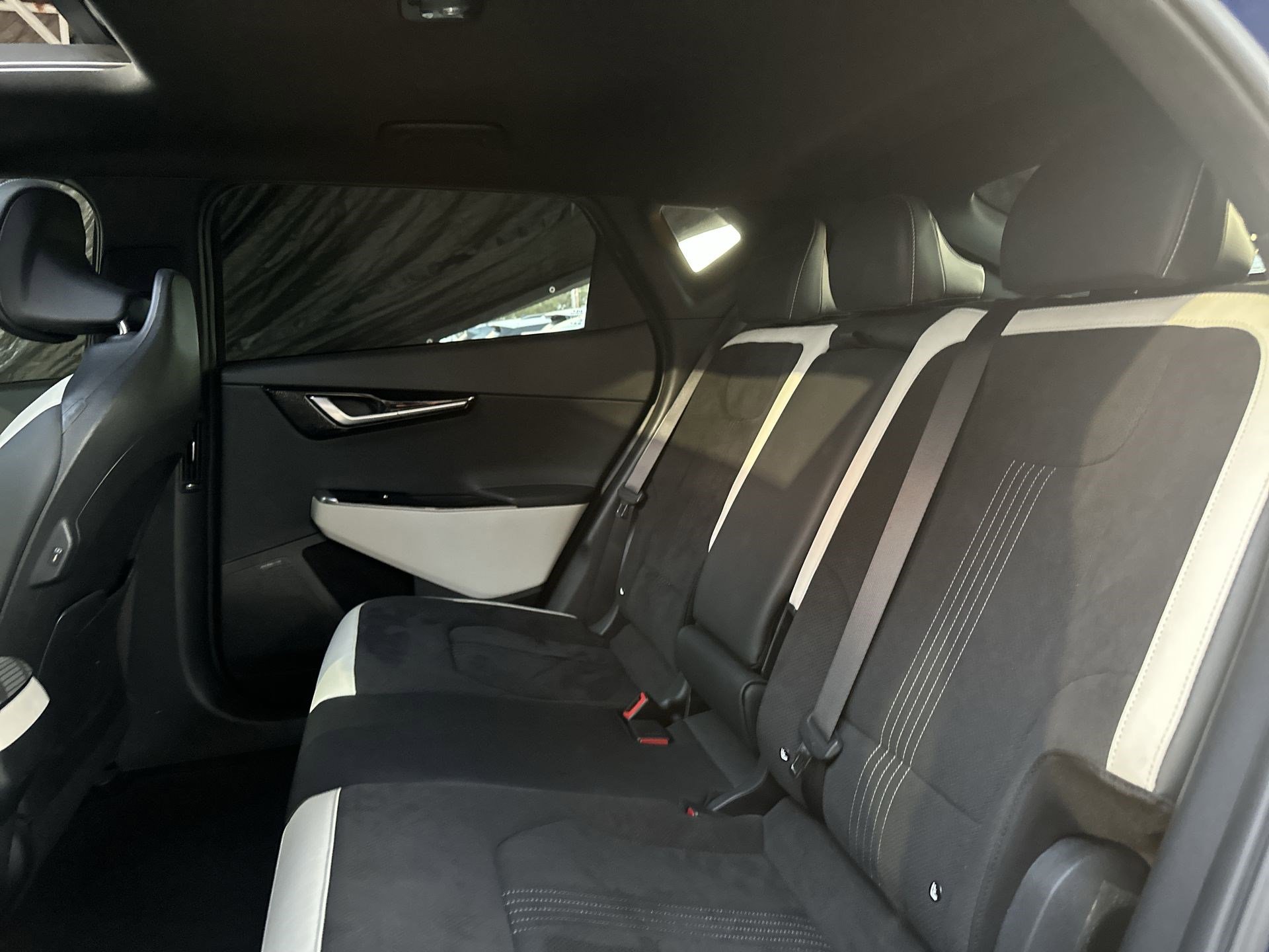 Certified 2022 Kia EV6 GT-Line w/ GT-Line Suede Seat Package image 25