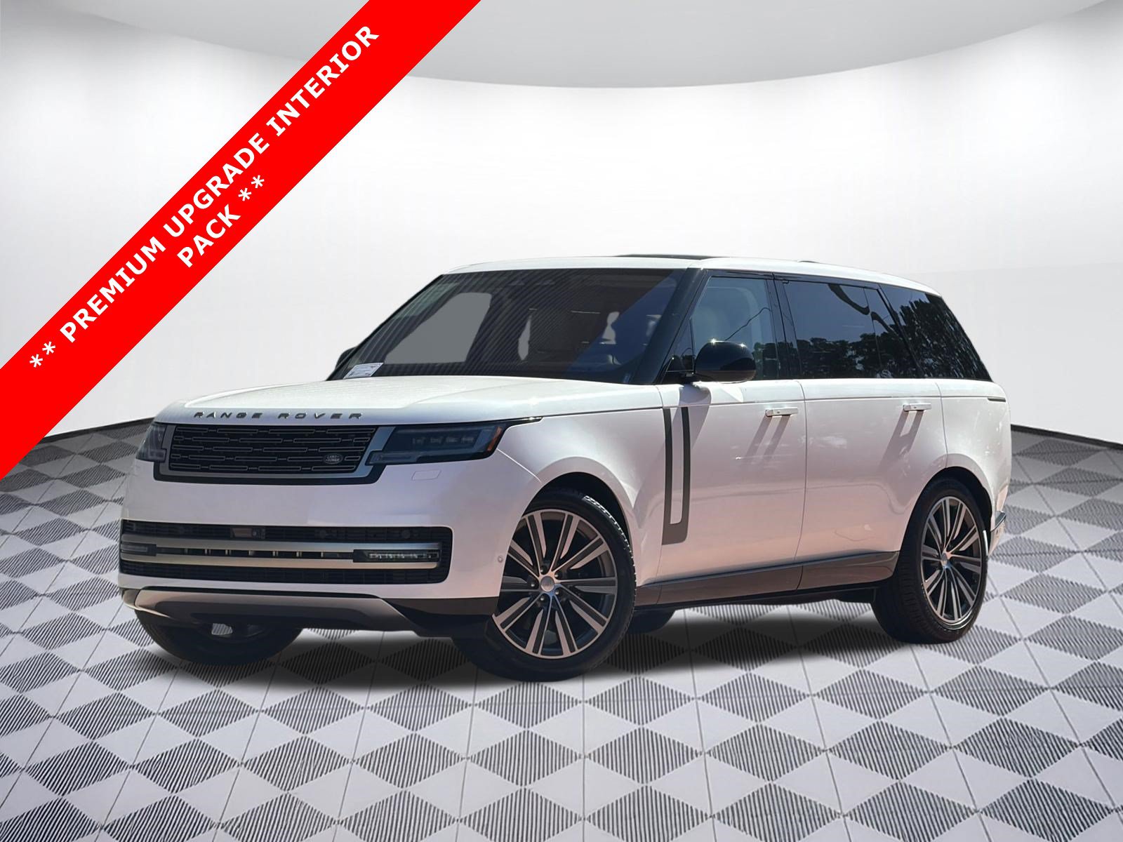 Used 2023 Land Rover Range Rover Long Wheelbase SE AWD/4WD image 1