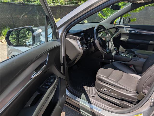 Used 2023 Cadillac XT6 Luxury AWD/4WD image 30