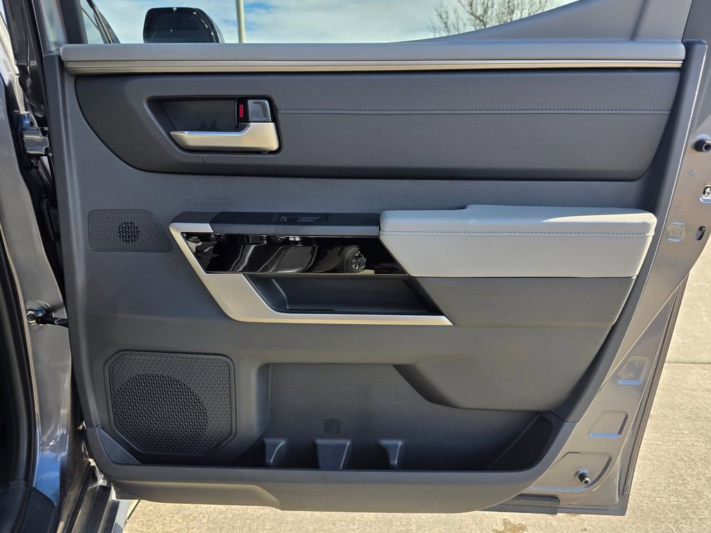 Used 2024 Toyota Tundra Limited image 27