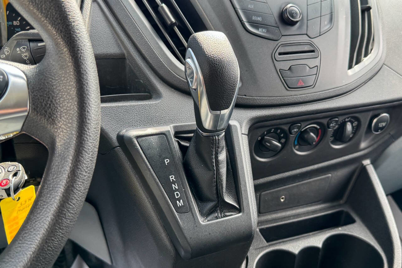 Used 2019 Ford Transit 350 XL image 27