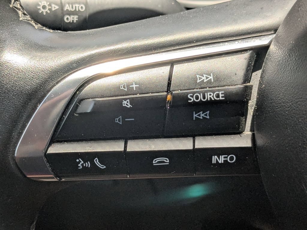 Used 2024 MAZDA MAZDA3 s FWD image 24