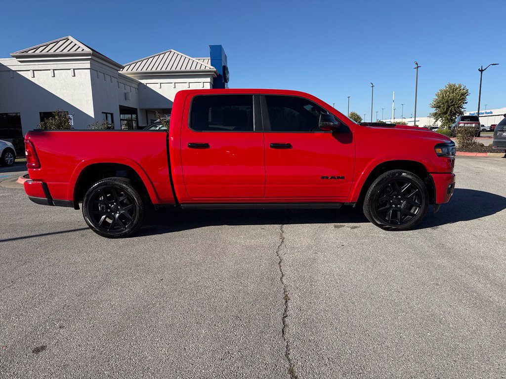 Used 2025 RAM 1500 Laramie w/ Night Edition AWD/4WD image 8