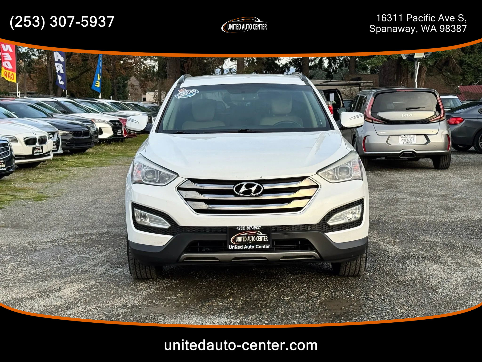 Used 2013 Hyundai Santa Fe Sport image 2