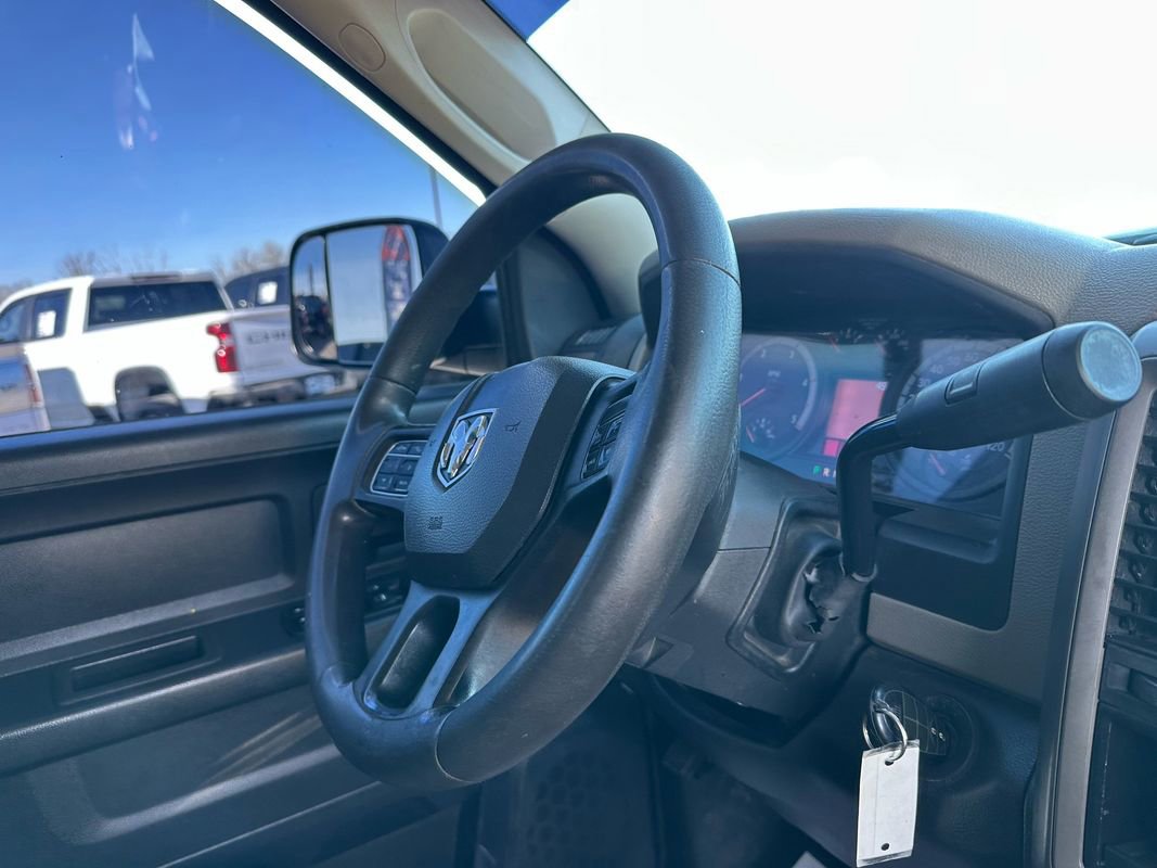 Used 2012 RAM 2500 ST w/ Chrome Appearance Group image 18