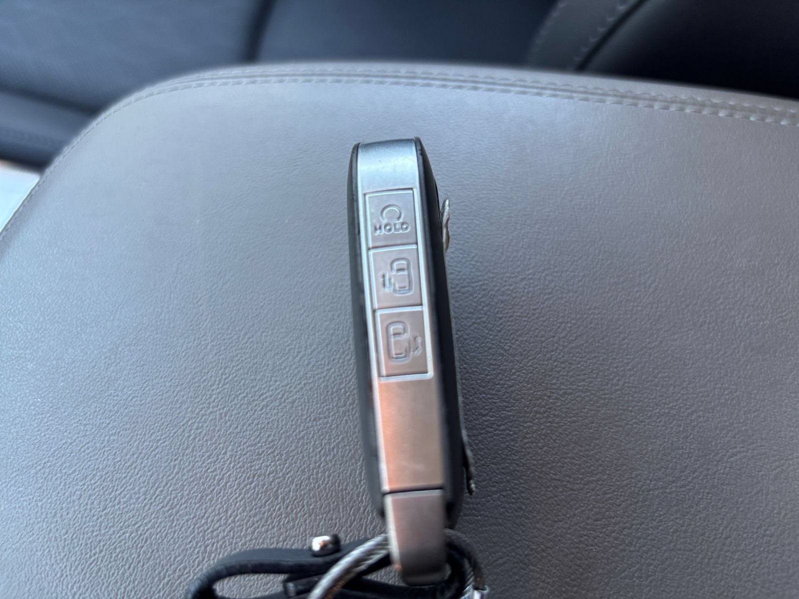 Used 2026 Kia Carnival FWD image 26
