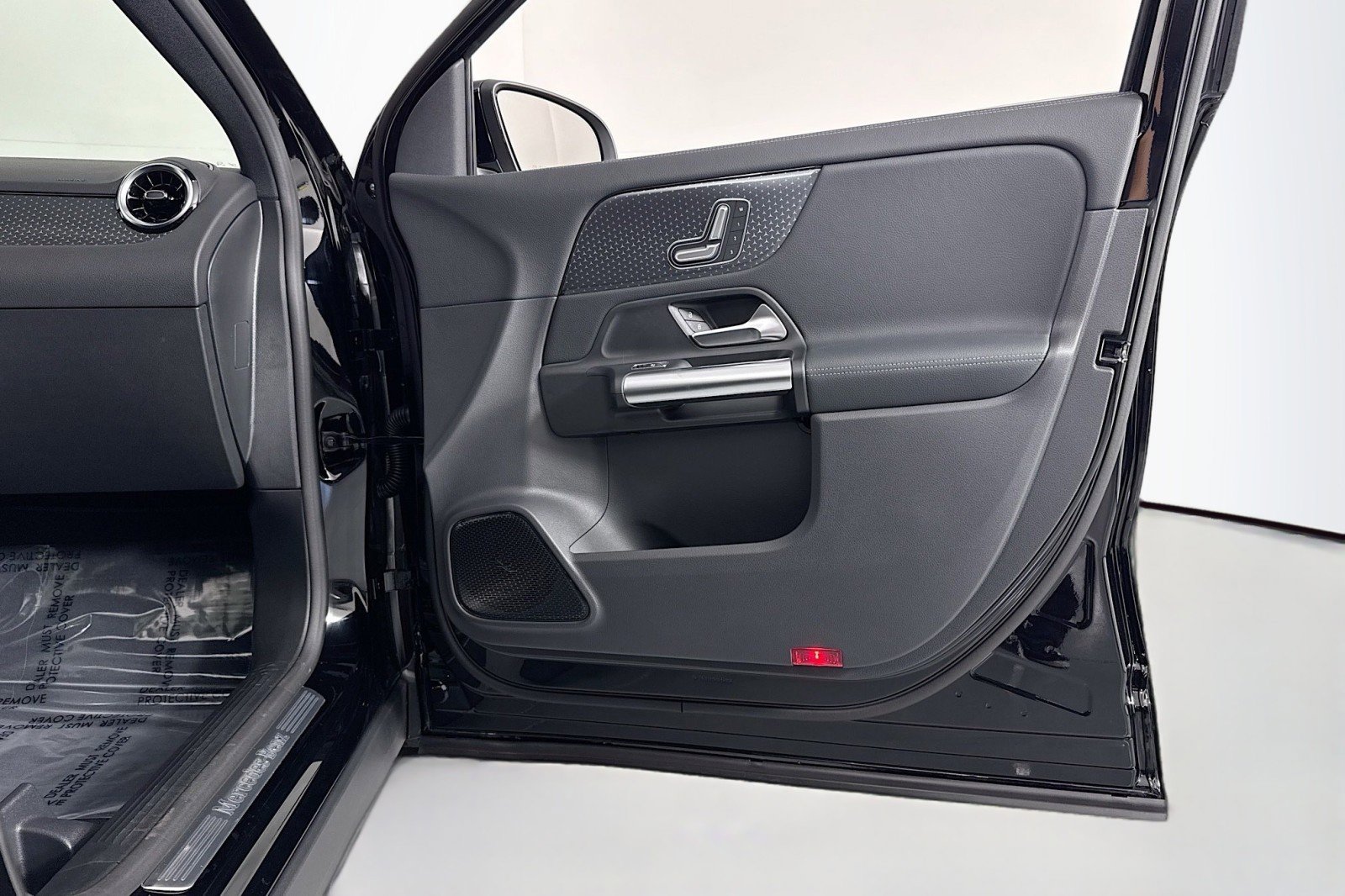 Certified 2026 Mercedes-Benz GLA 250 image 23