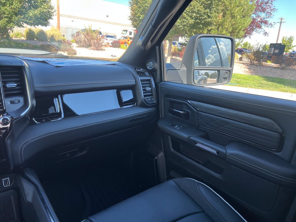 New 2026 RAM 3500 Limited AWD/4WD image 29