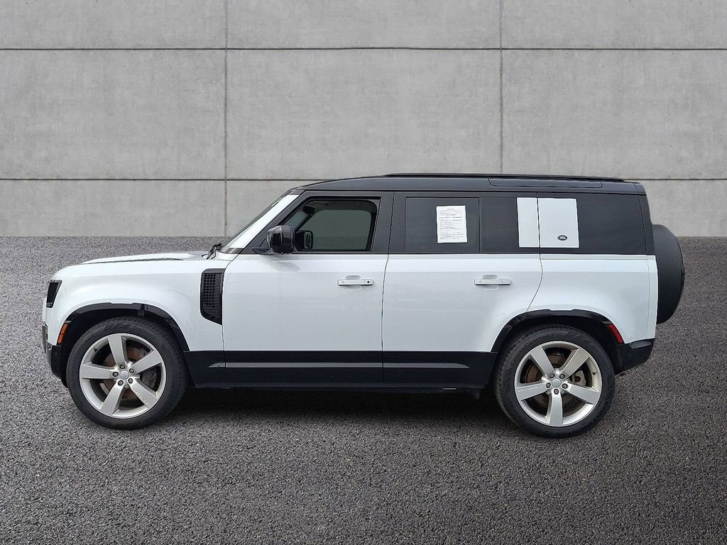 Used 2023 Land Rover Defender 110 X-Dynamic SE image 7