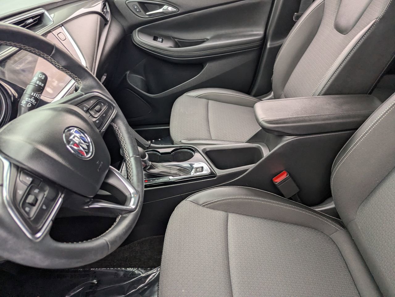 Used 2023 Buick Encore GX Preferred FWD image 19