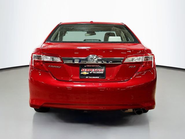 Used 2014 Toyota Camry XLE image 8