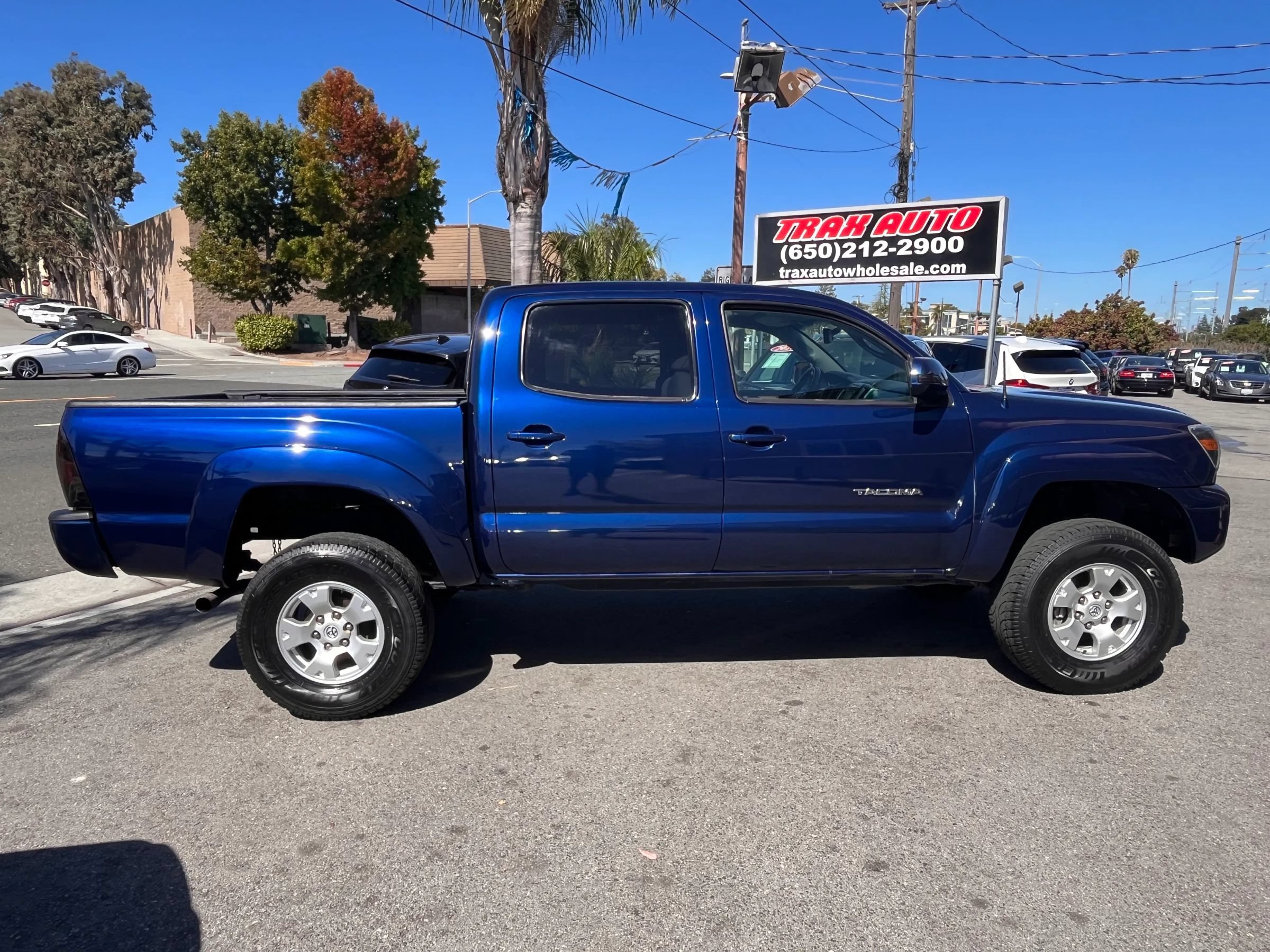Used 2014 Toyota Tacoma PreRunner RWD image 7