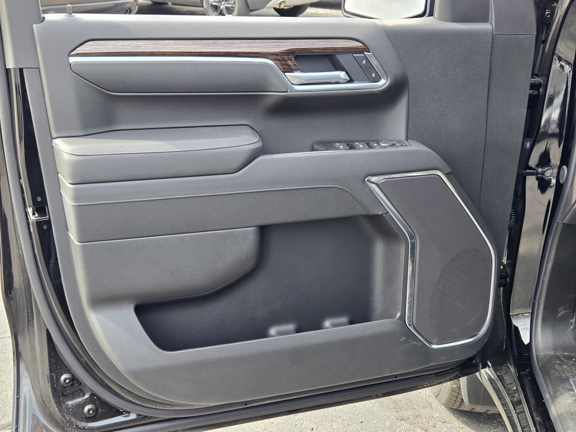 New 2026 GMC Sierra 1500 Elevation AWD/4WD image 32