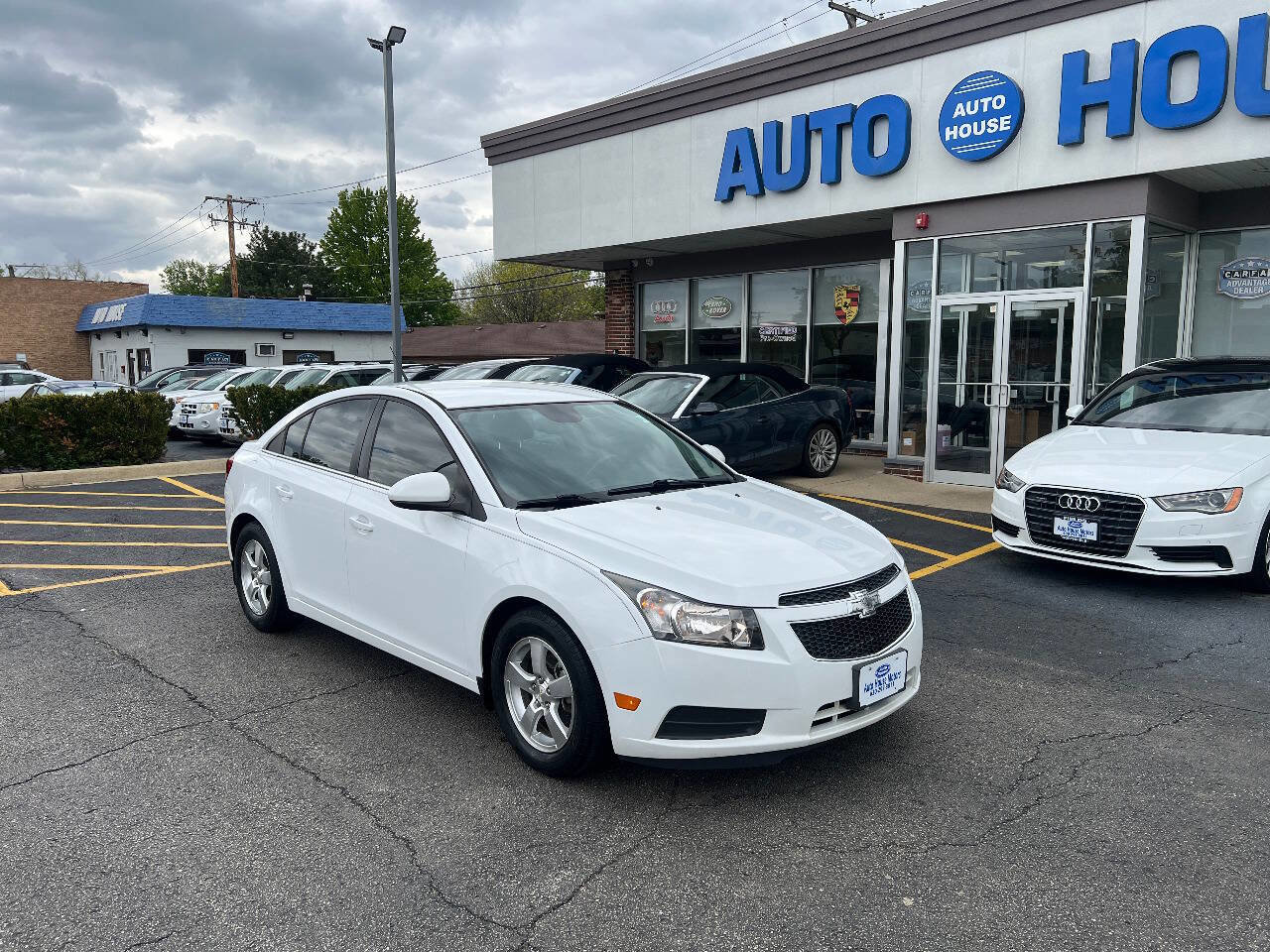 Used 2014 Chevrolet Cruze LT FWD image 3