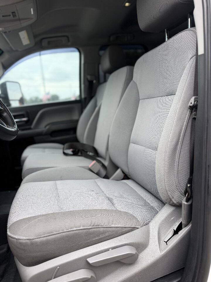 Used 2019 Chevrolet Silverado 2500 W/T w/ WT Convenience Package AWD/4WD image 13