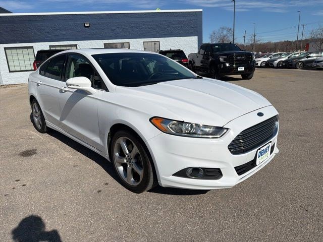 Used 2014 Ford Fusion SE FWD image 7