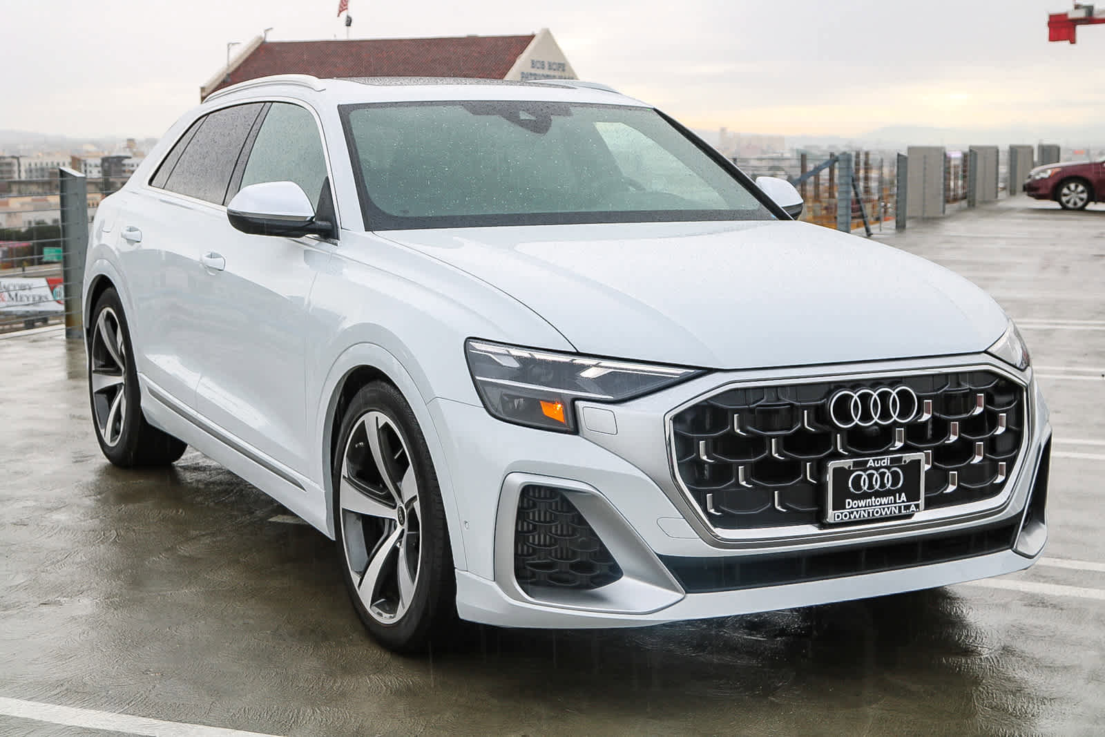 New 2025 Audi SQ8 Premium Plus image 3