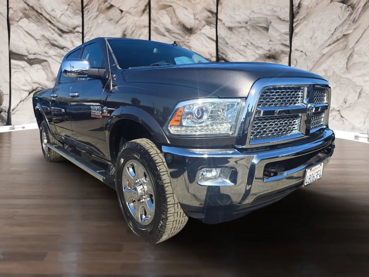 Used 2015 RAM 2500 Laramie image 3
