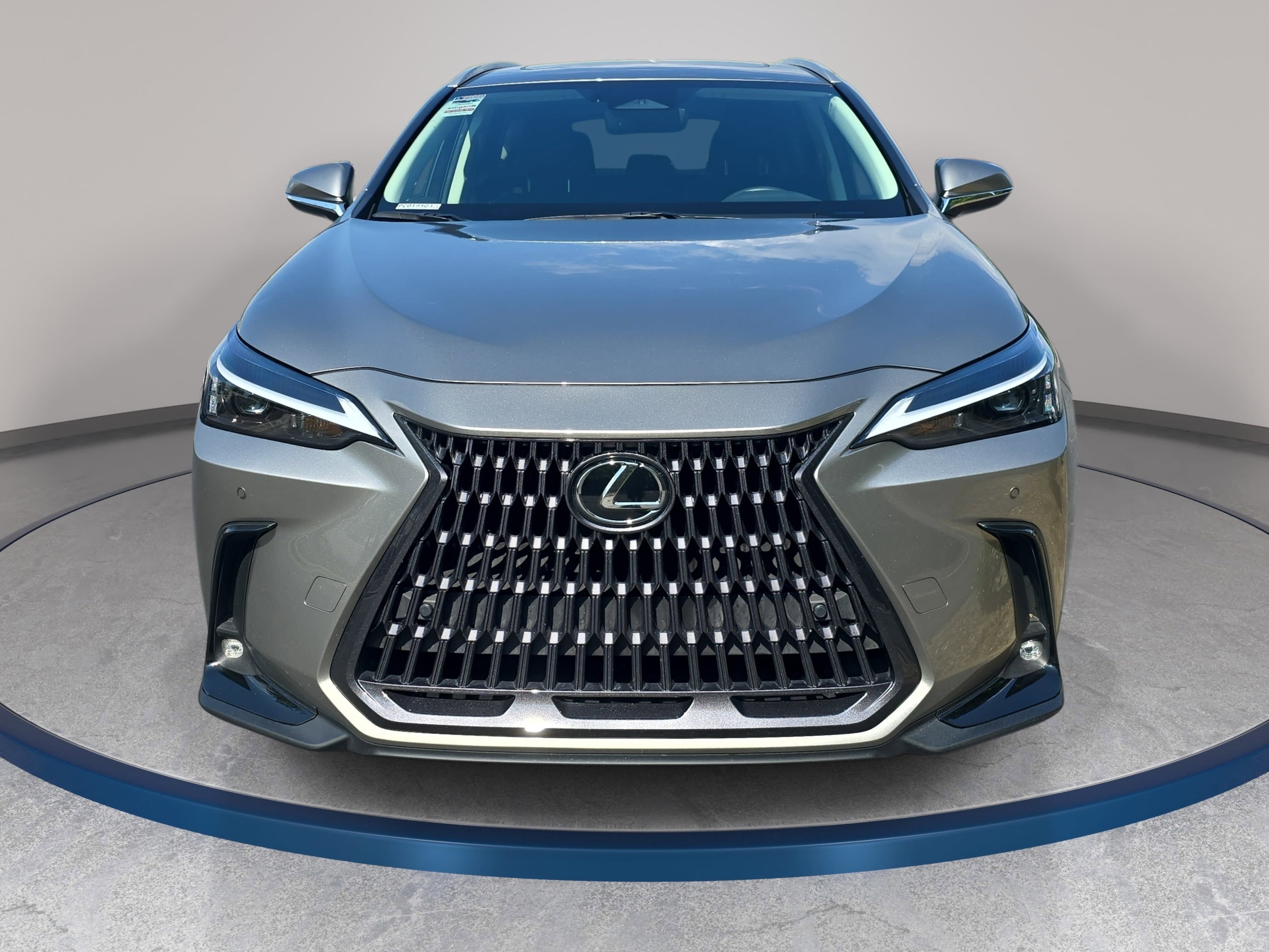 Used 2023 Lexus NX 350 AWD image 2