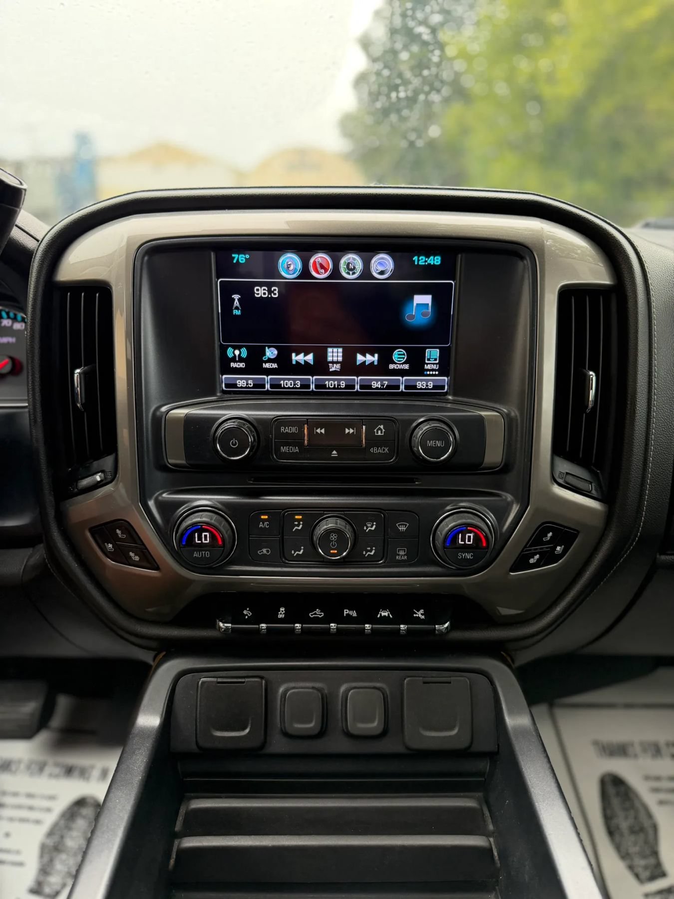 Used 2018 Chevrolet Silverado 1500 High Country AWD/4WD image 13