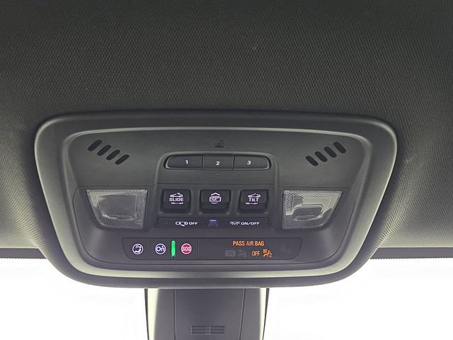 Used 2022 Chevrolet Traverse Premier w/ LPO, Floor Liner Package AWD/4WD image 26