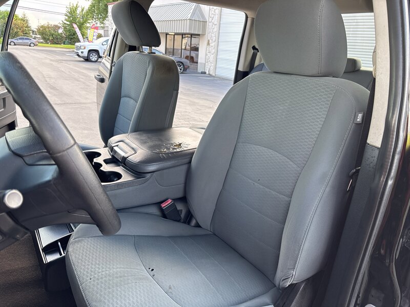 Used 2014 RAM 1500 Express AWD/4WD image 26