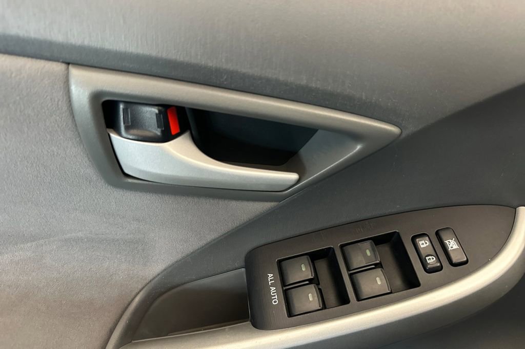 Used 2010 Toyota Prius One FWD image 11