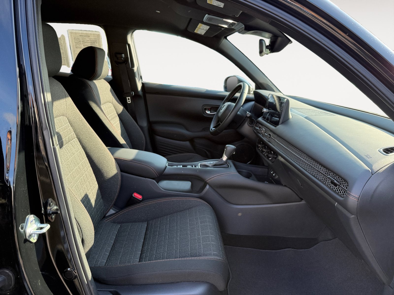 Certified 2026 Honda HR-V Sport image 19