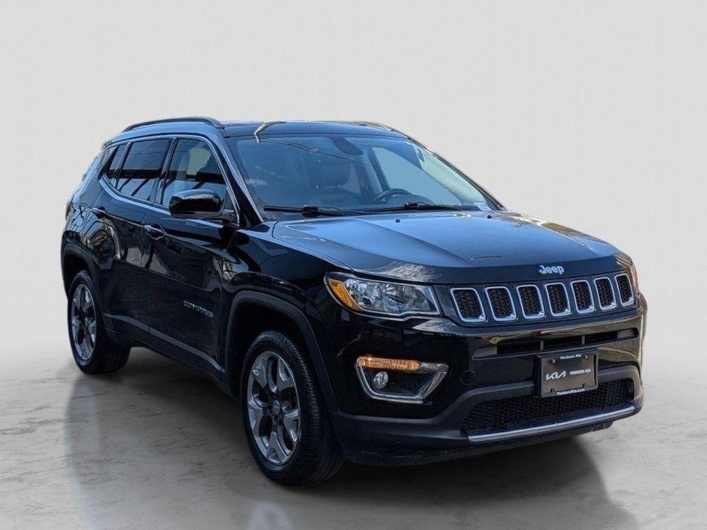 Used 2018 Jeep Compass Limited w/ Navigation Group image 4