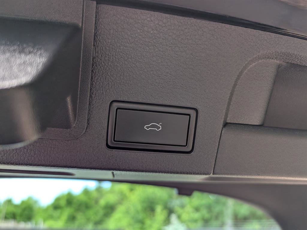 Certified 2021 Volkswagen Arteon SEL Premium image 22